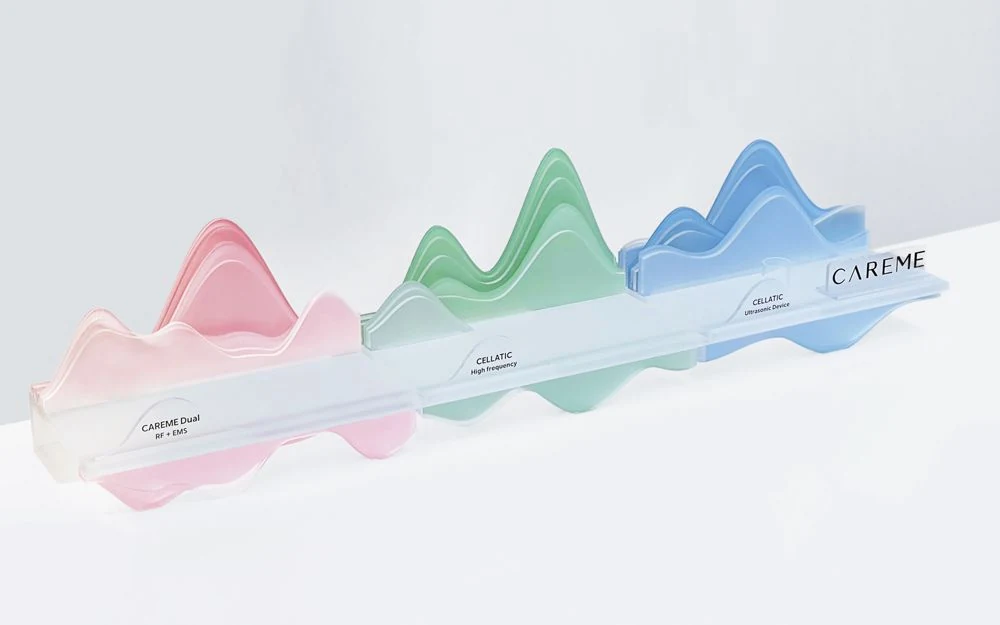 曲げ・接着・立体組立に対応するアクリルディスプレイ・販促什器OEMの加工・構造例