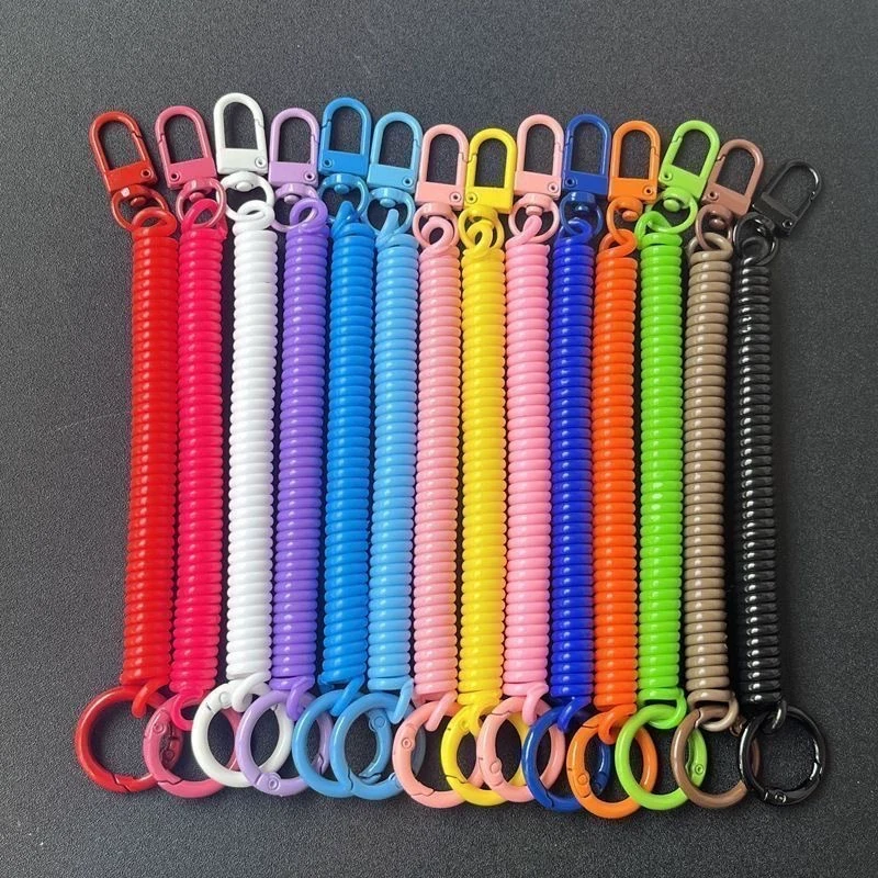 アクリルキーホルダー用金具・ストラップ・付属パーツのOEM対応写真(coil wrist strap set)