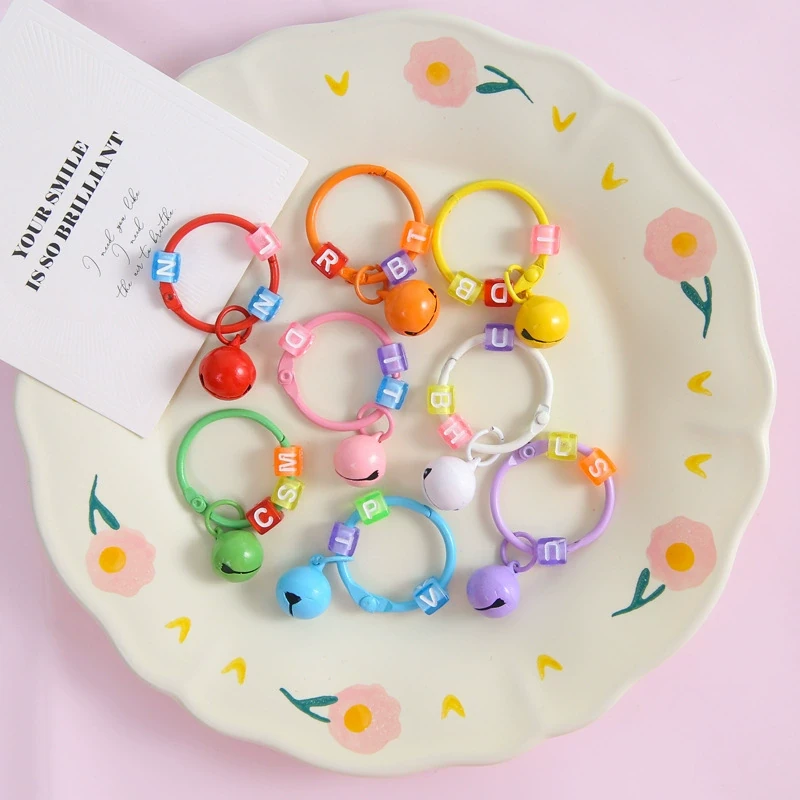 アクリルキーホルダー用金具・ストラップ・付属パーツのOEM対応写真(colorful bead keyring set)