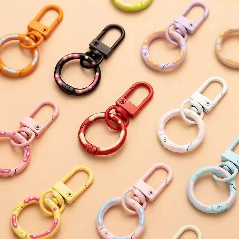アクリルキーホルダー用金具・ストラップ・付属パーツのOEM対応写真(round ring lobster clasp 04)