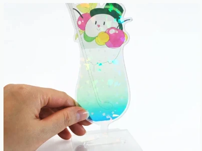 日本向けアクリルグッズOEMで紹介する箔押し加工アクリルのOEM製作・仕様確認イメージ