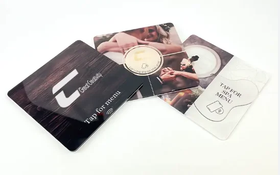 日本向けNFC内蔵アクリルグッズOEMに対応するアクリルグッズOEM制作の製作イメージ。アクリルグッズOEMの仕様確認・量産相談向け。